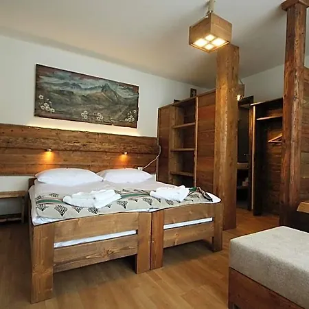 Kazikowa Kuznia 3*